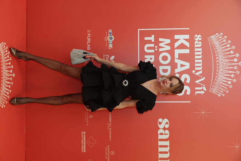 Sammyvit Klass Model Türkiye 2025 :  ��kl�k Ve Zarafet  Gecenin �mzas� Oldu